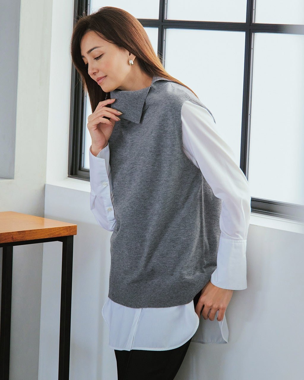 【ドゥクラッセ/DoCLASSE】のスリットタートル・ニットベスト 人気、トレンドファッション・服の通販 founy(ファニー) 　ファッション　Fashion　レディースファッション　WOMEN　アウター　Coat Outerwear　ジャケット　Jackets　ジャケット　Jacket　スリット　Slit　タートルネック　Turtleneck　ベスト　Vest　 other-1|ID: prp329100004217726 ipo3291000000029558495