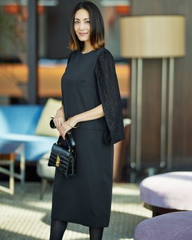 【ドゥクラッセ/DoCLASSE】 花柄レース・ケープ風ワンピース人気、トレンドファッション・服の通販 founy(ファニー) ファッション Fashion レディースファッション WOMEN ワンピース Dress NEW・新作・新着・新入荷 New Arrivals シフォン Chiffon ジョーゼット Georgette ドッキング Docking レース Race エレガント 上品 Elegant |ID:prp329100004262507