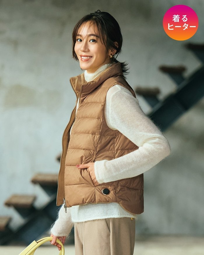 【ドゥクラッセ/DoCLASSE】のDoヒート・超快温ベスト インテリア・キッズ・メンズ・レディースファッション・服の通販 founy(ファニー) https://founy.com/ ファッション Fashion レディースファッション Fashion for Women アウター Coat / Outerwear Collection トップス・カットソー Cut & Sew Tops ベスト&ジレ / 重ね着スタイル Vests & Gilets アウトドア Outdoor Clothing 洗える Machine Washable 軽量 Lightweight, Ultra Light スポーツ Sports, Activewear ダウン Down, Puffer なめらか Smooth, Silky Texture ベスト Vest, Waistcoat ベビー Baby, Babywear ベロア Velour, Soft Velvet モバイル Mobile, Smartphone リバーシブル Reversible, Two-Sided お家時間・ステイホーム Stay Home / At Home ゴルフ Golf |ID: prp329100004294313 ipo3291000000034169505