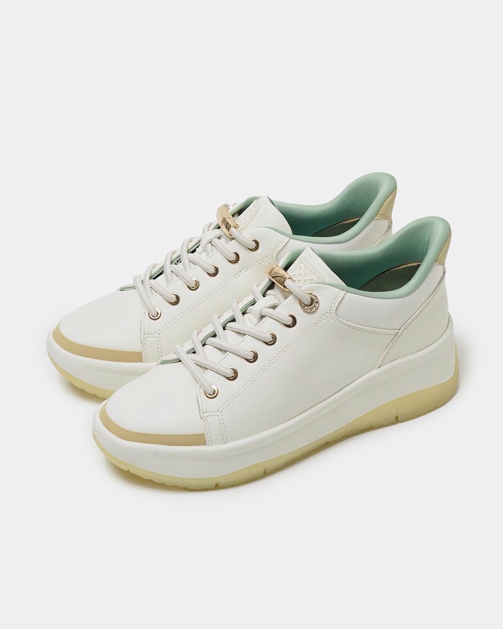 【フィットフィット/fitfit】の撥水ハンズフリースニーカー インテリア・キッズ・メンズ・レディースファッション・服の通販 founy(ファニー) 　ファッション　Fashion　レディースファッション　Fashion for Women　スクエア　Square, Square Shape　スニーカー　Sneakers, Trainers　スリム　Slim, Slim Fit　フィット　Fit, Slim Fit　フォルム　Silhouette, Form　マグネット　Magnet, Magnetic Closure　ラバー　Rubber, Rubber Sole　厚底　Platform Shoes　軽量　Lightweight, Ultra Light　オフホワイト|ID: prp329100004322342 ipo3291000000029991830