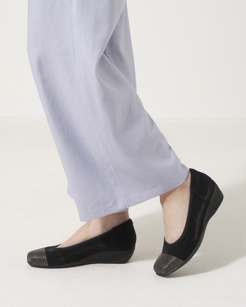 【フィットフィット/fitfit】の撥水メタルトゥバレエ インテリア・キッズ・メンズ・レディースファッション・服の通販 founy(ファニー) 　ファッション　Fashion　レディースファッション　Fashion for Women　インソール　Shoe Insole　ウェッジ　Wedge Heels　シューズ　Shoes, Footwear　スニーカー　Sneakers, Trainers　チェーン　Chain, Chain Strap　バレエ　Ballet, Ballet Style　フィット　Fit, Slim Fit　フォルム　Silhouette, Form　メタル　Metal, Metal Parts　ブラック|ID: prp329100004347268 ipo3291000000035249860