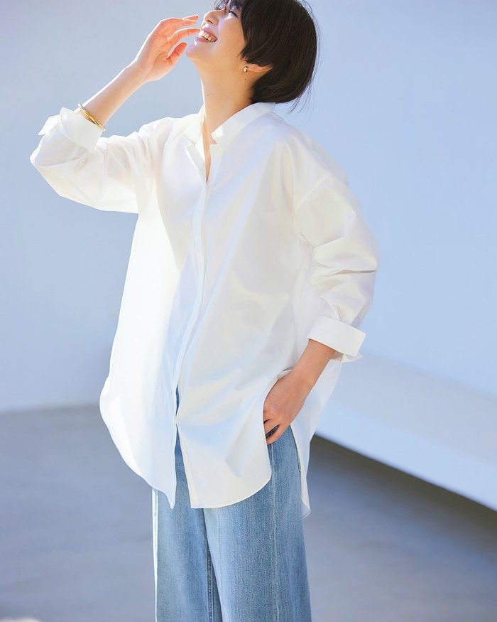 【ドゥクラッセ/DoCLASSE】のグログラン使い・スタンドカラーロングシャツ インテリア・キッズ・メンズ・レディースファッション・服の通販 founy(ファニー) https://founy.com/ ファッション Fashion レディースファッション Fashion for Women トップス・カットソー Cut & Sew Tops シャツ・ブラウス・オフィスカジュアル Elegant Blouses & Button-Ups グログラン Grosgrain, Grosgrain Ribbon スタンド Stand Collar, Upright Stand フォルム Silhouette, Form ロング Long, Long-Length 定番 Standard, Basic Item |ID: prp329100004350909 ipo3291000000030867390