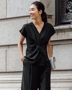 【ドゥクラッセ/DoCLASSE】のトリアセダブル・クロスブラウス 人気、トレンドファッション・服の通販 founy(ファニー) ファッション Fashion レディースファッション Fashion for Women トップス・カットソー Cut & Sew Tops シャツ・ブラウス・オフィスカジュアル Elegant Blouses & Button-Ups シンプル Simple, Minimal ストレッチ Stretch, Stretchy Fabric セレモニー Ceremony ロング Long, Long-Length 夏 Summer 日本製 Made In Japan S/S・春夏 SS, Spring/Summer, Warm Season A/W・秋冬 Autumn/Winter |ID:prp329100004350917