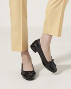 【フィットフィット/fitfit】の撥水ソフトストレッチヒールバレエ 人気、トレンドファッション・服の通販 founy(ファニー) ファッション Fashion レディースファッション Fashion for Women インソール Shoe Insole クッション Cushion, Throw Pillow 抗菌 Antibacterial, Bacteria-Resistant シャーリング Shirring, Ruched シューズ Shoes, Footwear シンプル Simple, Minimal スクエア Square, Square Shape ストレッチ Stretch, Stretchy Fabric チャーム Charm, Pendant バレエ Ballet, Ballet Style フィット Fit, Slim Fit メッシュ Mesh, Net Fabric ラウンド Round, Round Neck リボン Ribbon, Bow エレガント 上品 Elegant thumbnail エナメルブラック|ID: prp329100004357475 ipo3291000000036159241