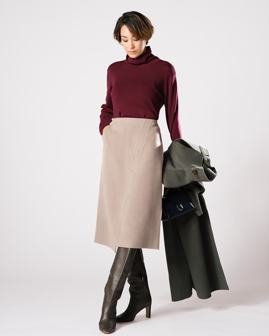 【ドゥクラッセ/DoCLASSE】のカシミヤ混ウールリバー・ラップ風スカート 人気、トレンドファッション・服の通販 founy(ファニー) 　ファッション　Fashion　レディースファッション　WOMEN　スカート　Skirt　なめらか　Smooth　カシミヤ　Cashmere　シンプル　Simple　セットアップ　Set Up　ラップ　Wrap　台形　Trapezoid　雑誌　Magazine　 other-1|ID: prp329100004383456 ipo3291000000030829299