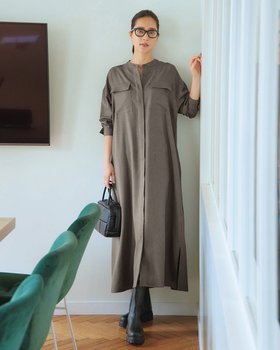 【ドゥクラッセ/DoCLASSE】のサキソニー・バンドカラーシャツワンピース 人気、トレンドファッション・服の通販 founy(ファニー) ファッション Fashion レディースファッション Fashion for Women ワンピース Dresses シャツワンピース / 1枚で着映えコーデ Shirt Dresses とろみ Fluid, Flowy Fabric インナー Innerwear シェイプ Shape, Slim Fit シンプル Simple, Minimal タートル Turtleneck, Turtle Collar |ID:prp329100004389391