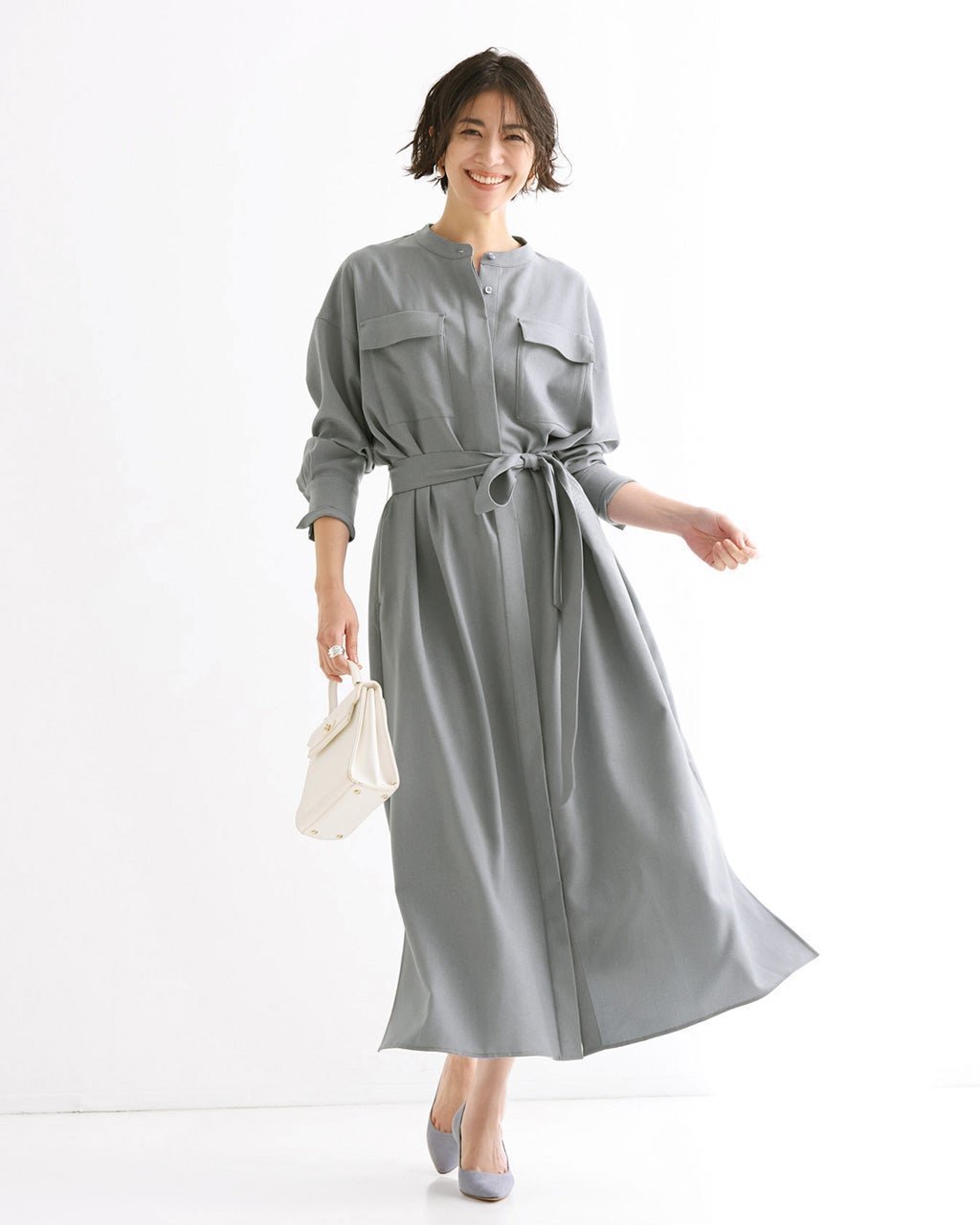 【ドゥクラッセ/DoCLASSE】のサキソニー・バンドカラーシャツワンピース インテリア・キッズ・メンズ・レディースファッション・服の通販 founy(ファニー) 　ファッション　Fashion　レディースファッション　Fashion for Women　ワンピース　Dresses　シャツワンピース / 1枚で着映えコーデ　Shirt Dresses　アウトレット　Outlet / Clearance　とろみ　Fluid, Flowy Fabric　インナー　Innerwear　シェイプ　Shape, Slim Fit　シンプル　Simple, Minimal　タートル　Turtleneck, Turtle Collar　人気　Popular, Best Seller　杢グレー|ID: prp329100004389391 ipo3291000000036009845