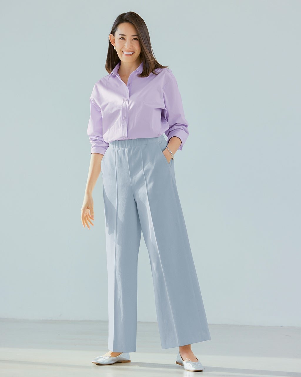 【ドゥクラッセ/DoCLASSE】のドライシェルストレッチ・ワイドパンツ インテリア・キッズ・メンズ・レディースファッション・服の通販 founy(ファニー) 　ファッション　Fashion　レディースファッション　WOMEN　パンツ　Pants　エレガント 上品　Elegant　ストレッチ　Stretch　センター　Center　ワイド　Wide　夏　Summer　春　Spring　ブルーグレー|ID: prp329100004392213 ipo3291000000030709257