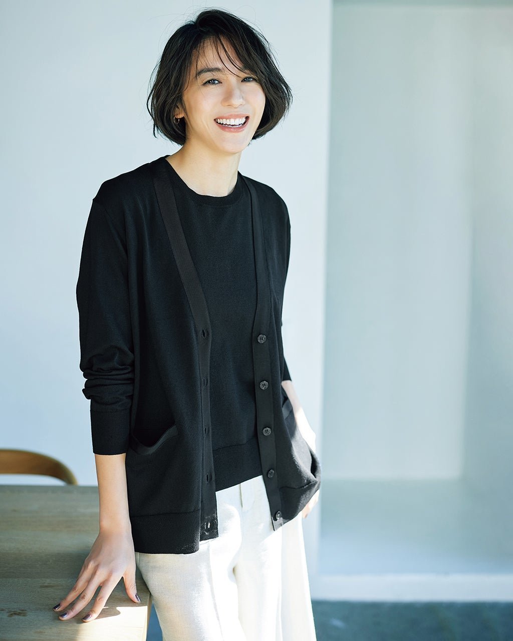 【ドゥクラッセ/DoCLASSE】のコットン混・グログラン使いカーディガン 人気、トレンドファッション・服の通販 founy(ファニー) 　ファッション　Fashion　レディースファッション　Fashion for Women　トップス・カットソー　Cut & Sew Tops　カーディガン・羽織り　Layered Style Cardigans　おすすめ　Recommended / Our Picks　アンサンブル　Ensemble Set　エレガント 上品　Elegant　カーディガン　Cardigan, Knitwear　グログラン　Grosgrain, Grosgrain Ribbon　シンプル　Simple, Minimal　ポケット　Pocket, Pocket Detail　ビジネス 仕事 通勤　Business / Work / Commuting　 other-1|ID: prp329100004392240 ipo3291000000032139793