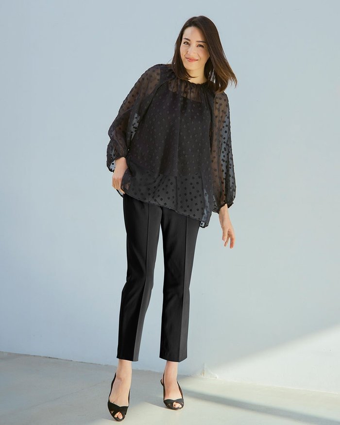 【ドゥクラッセ/DoCLASSE】のドライシェルストレッチ・テーパードパンツ インテリア・キッズ・メンズ・レディースファッション・服の通販 founy(ファニー) https://founy.com/ ファッション Fashion レディースファッション Fashion for Women パンツ Pants & Trousers エレガント 上品 Elegant ストレッチ Stretch, Stretchy Fabric センター Center, Center Line テーパード Tapered, Tapered Pants 夏 Summer 春 Spring |ID: prp329100004392277 ipo3291000000036037692