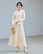 【ドゥクラッセ/DoCLASSE】のカットジョーゼット・細プリーツスカート エクルー|ID: prp329100004392286 ipo3291000000030709741