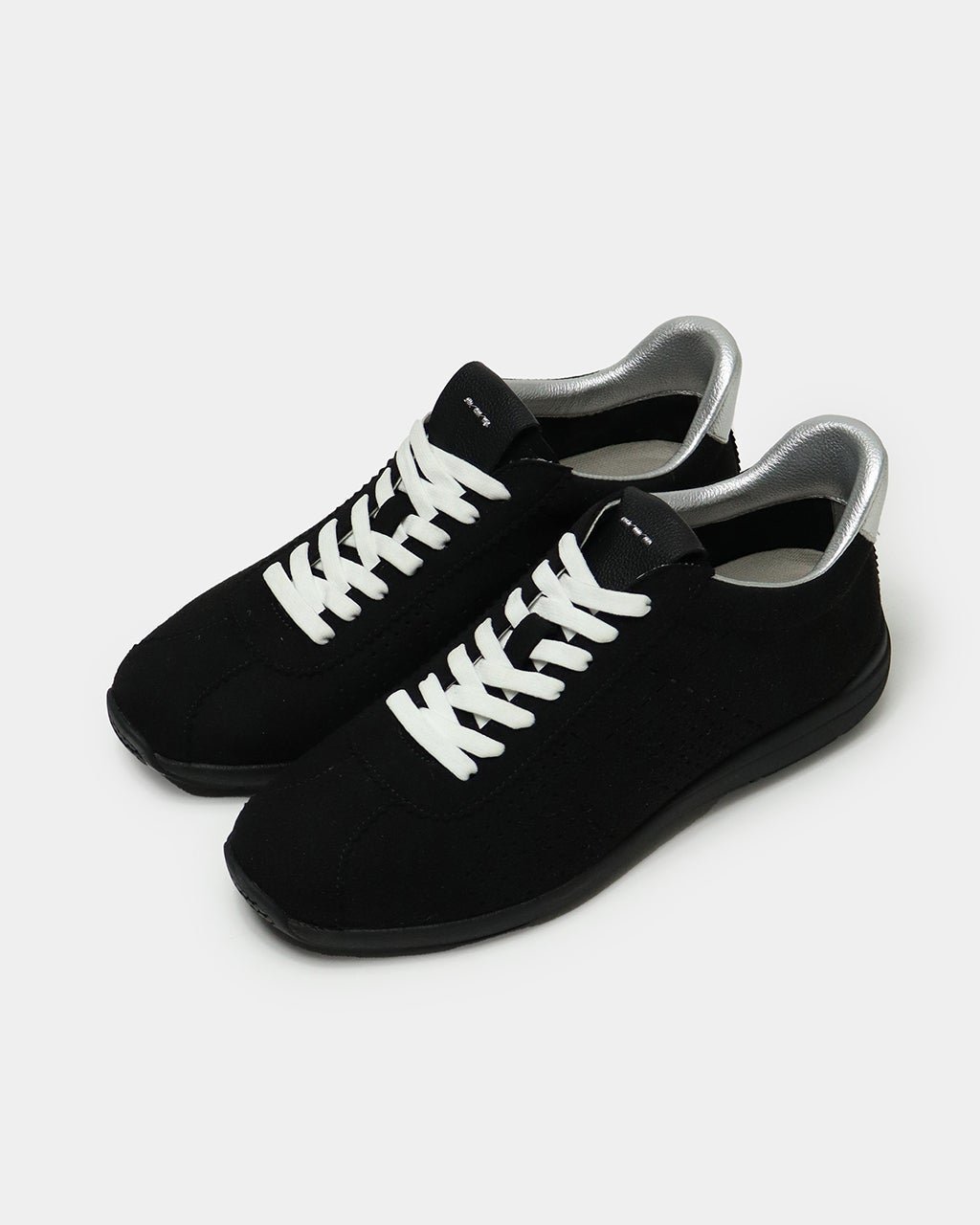 【フィットフィット/fitfit】のソフトフラットスニーカー インテリア・キッズ・メンズ・レディースファッション・服の通販 founy(ファニー) 　ファッション　Fashion　レディースファッション　Fashion for Women　インソール　Shoe Insole　クッション　Cushion, Throw Pillow　ストレッチ　Stretch, Stretchy Fabric　スニーカー　Sneakers, Trainers　フィット　Fit, Slim Fit　フラット　Flat, Flat Shoes　ラウンド　Round, Round Neck　ラバー　Rubber, Rubber Sole　リラックス　Relax, Relaxed Fit　レース　Lace, Lace Fabric　ブラック|ID: prp329100004394041 ipo3291000000036159312