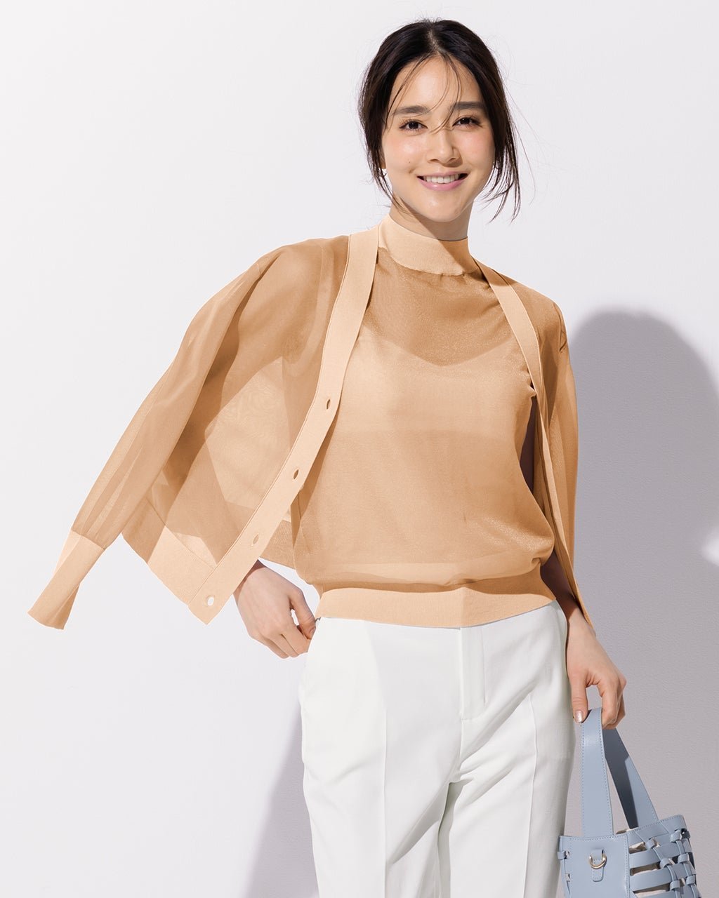 【ドゥクラッセ/DoCLASSE】のドライシアーニット・Vネックカーディガン 人気、トレンドファッション・服の通販 founy(ファニー) 　ファッション　Fashion　レディースファッション　Fashion for Women　トップス・カットソー　Cut & Sew Tops　ニット　Knit Tops & Sweaters　カーディガン・羽織り　Layered Style Cardigans　Vネックトップス　V-Neck Tops / V-Cut Neckline Shirts　アンサンブル　Ensemble Set　カーディガン　Cardigan, Knitwear　ストレッチ　Stretch, Stretchy Fabric　ビジネス 仕事 通勤　Business / Work / Commuting　 other-1|ID: prp329100004433343 ipo3291000000032139786