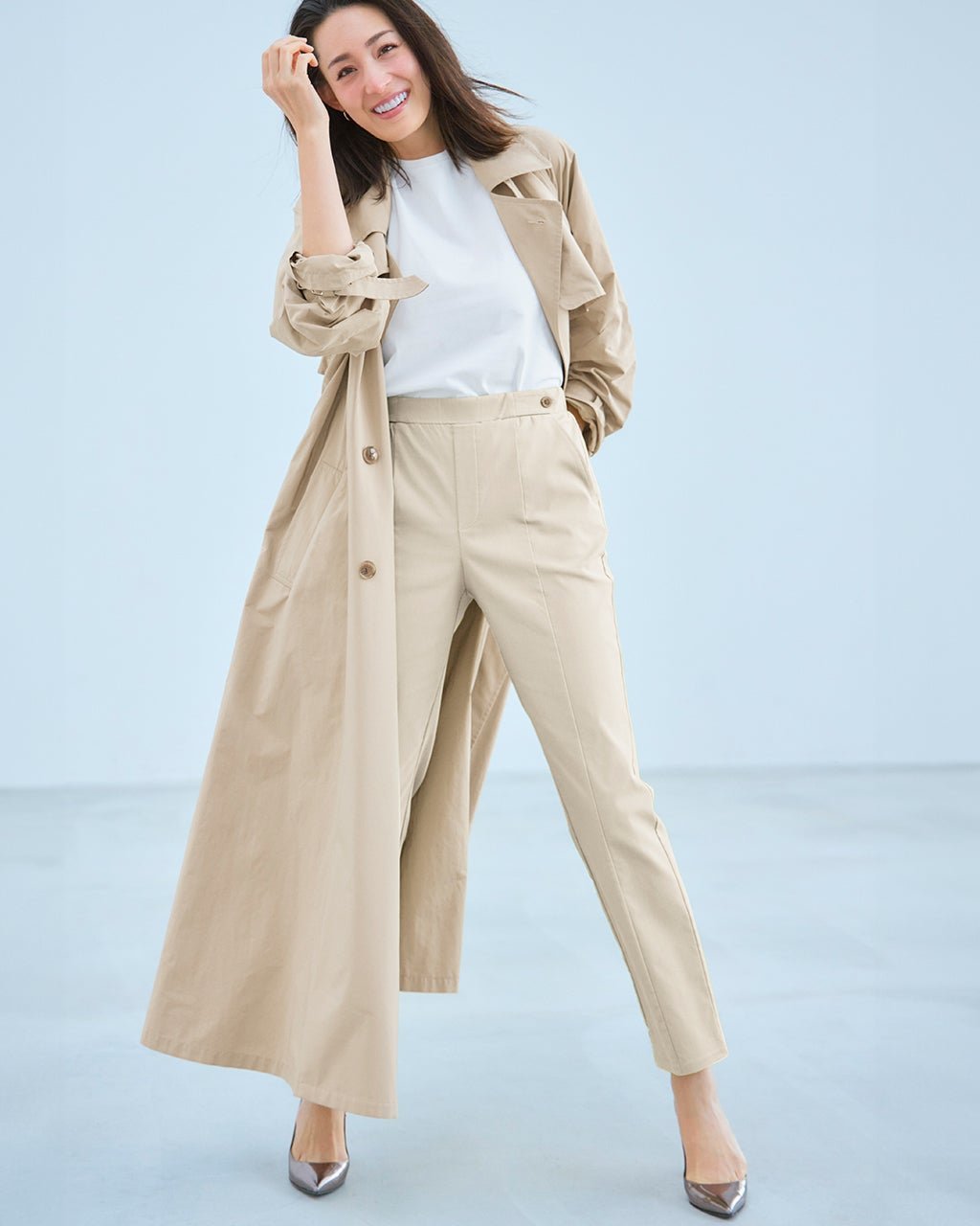 【ドゥクラッセ/DoCLASSE】のドライタッチ・センターシームストレート68cm インテリア・キッズ・メンズ・レディースファッション・服の通販 founy(ファニー) 　ファッション　Fashion　レディースファッション　Fashion for Women　パンツ　Pants & Trousers　ストライプ　Stripe, Striped Pattern　ストレッチ　Stretch, Stretchy Fabric　ストレート　Straight, Straight Cut　ストーン　Stone, Gem-Like　定番　Standard, Basic Item　フラット　Flat, Flat Shoes　フロント　Front, Front Design　プリント　Print, Printed Pattern　夏　Summer　ストーン|ID: prp329100004433390 ipo3291000000030967494