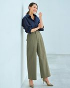 【ドゥクラッセ/DoCLASSE】のドライタッチ・サイドシームバレルパンツ オリーブ|ID: prp329100004433392 ipo3291000000035735181