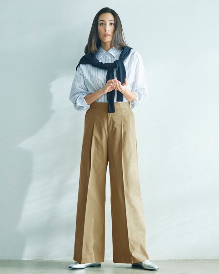 【ドゥクラッセ/DoCLASSE】のソフトチノ・タックワイドパンツ インテリア・キッズ・メンズ・レディースファッション・服の通販 founy(ファニー) https://founy.com/ ファッション Fashion レディースファッション Fashion for Women パンツ Pants & Trousers センター Center, Center Line |ID: prp329100004433398 ipo3291000000030967575