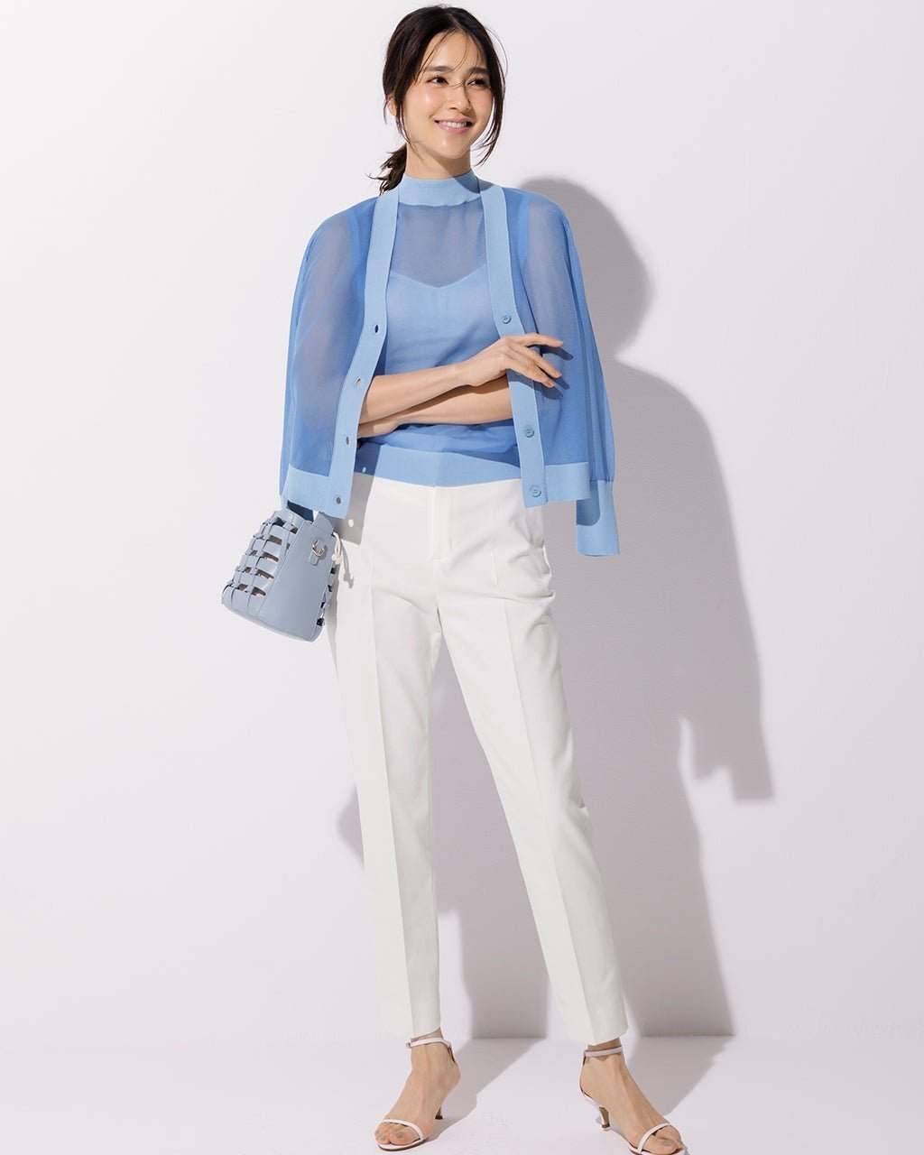 【ドゥクラッセ/DoCLASSE】のリネン混オックス・スリムテーパード/68cm インテリア・キッズ・メンズ・レディースファッション・服の通販 founy(ファニー) 　ファッション　Fashion　レディースファッション　Fashion for Women　パンツ　Pants & Trousers　リネン　Linen, Linen Fabric　ホワイト|ID: prp329100004433405 ipo3291000000036038131