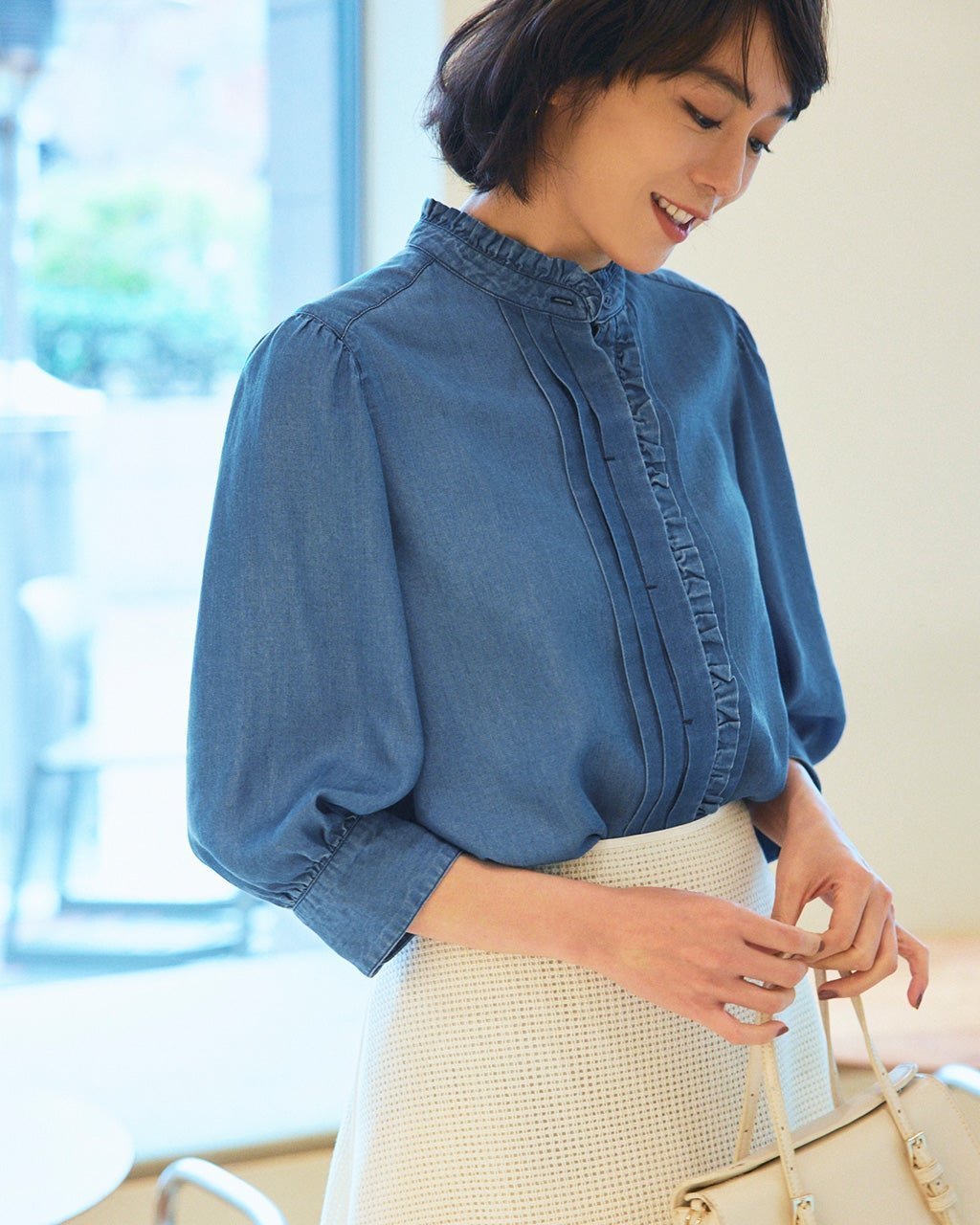 【ドゥクラッセ/DoCLASSE】のメルティーデニム・バンドカラーフリルブラウス 人気、トレンドファッション・服の通販 founy(ファニー) 　ファッション　Fashion　レディースファッション　WOMEN　トップス・カットソー　Tops/Tshirt　シャツ/ブラウス　Shirts/Blouses　NEW・新作・新着・新入荷　New Arrivals　ジャケット　Jacket　スリーブ　Sleeve　フェミニン　Feminine　フリル　Frills　エレガント 上品　Elegant　 other-1|ID: prp329100004433423 ipo3291000000031345204