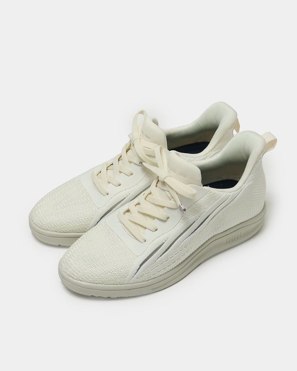 【フィットフィット/fitfit】のハンズフリーニットLITEスニーカー インテリア・キッズ・メンズ・レディースファッション・服の通販 founy(ファニー) 　ファッション　Fashion　レディースファッション　WOMEN　トップス・カットソー　Tops/Tshirt　ニット　Knit Tops　NEW・新作・新着・新入荷　New Arrivals　インソール　Insole　スニーカー　Sneakers　ビジュー　Bijou　フィット　Fit　レース　Race　ホワイト|ID: prp329100004450900 ipo3291000000031131670