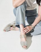 【フィットフィット/fitfit】のハンズフリーパデットLITEサンダル 人気、トレンドファッション・服の通販 founy(ファニー) ファッション Fashion レディースファッション Fashion for Women インソール Shoe Insole キルト Quilt, Quilted Fabric クッション Cushion, Throw Pillow 抗菌 Antibacterial, Bacteria-Resistant 軽量 Lightweight, Ultra Light サンダル Sandals, Summer Shoes ストーン Stone, Gem-Like スニーカー Sneakers, Trainers 人気 Popular, Best Seller フィット Fit, Slim Fit thumbnail ラメベージュ|ID: prp329100004450902 ipo3291000000036087754