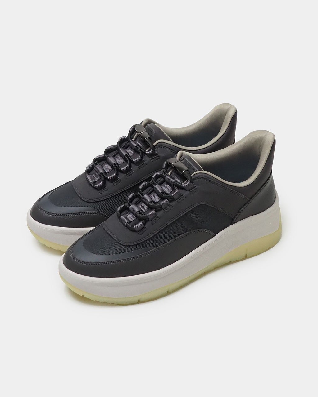 【フィットフィット/fitfit】の撥水ハンズフリーローカットスニーカー インテリア・キッズ・メンズ・レディースファッション・服の通販 founy(ファニー) 　ファッション　Fashion　レディースファッション　Fashion for Women　インソール　Shoe Insole　厚底　Platform Shoes　スタイリッシュ　Stylish, Fashionable　スニーカー　Sneakers, Trainers　スポーティ　Sporty, Casual Athletic　人気　Popular, Best Seller　ファブリック　Fabric, Textile　フィット　Fit, Slim Fit　フォルム　Silhouette, Form　ラバー　Rubber, Rubber Sole　グレー|ID: prp329100004480942 ipo3291000000036066568