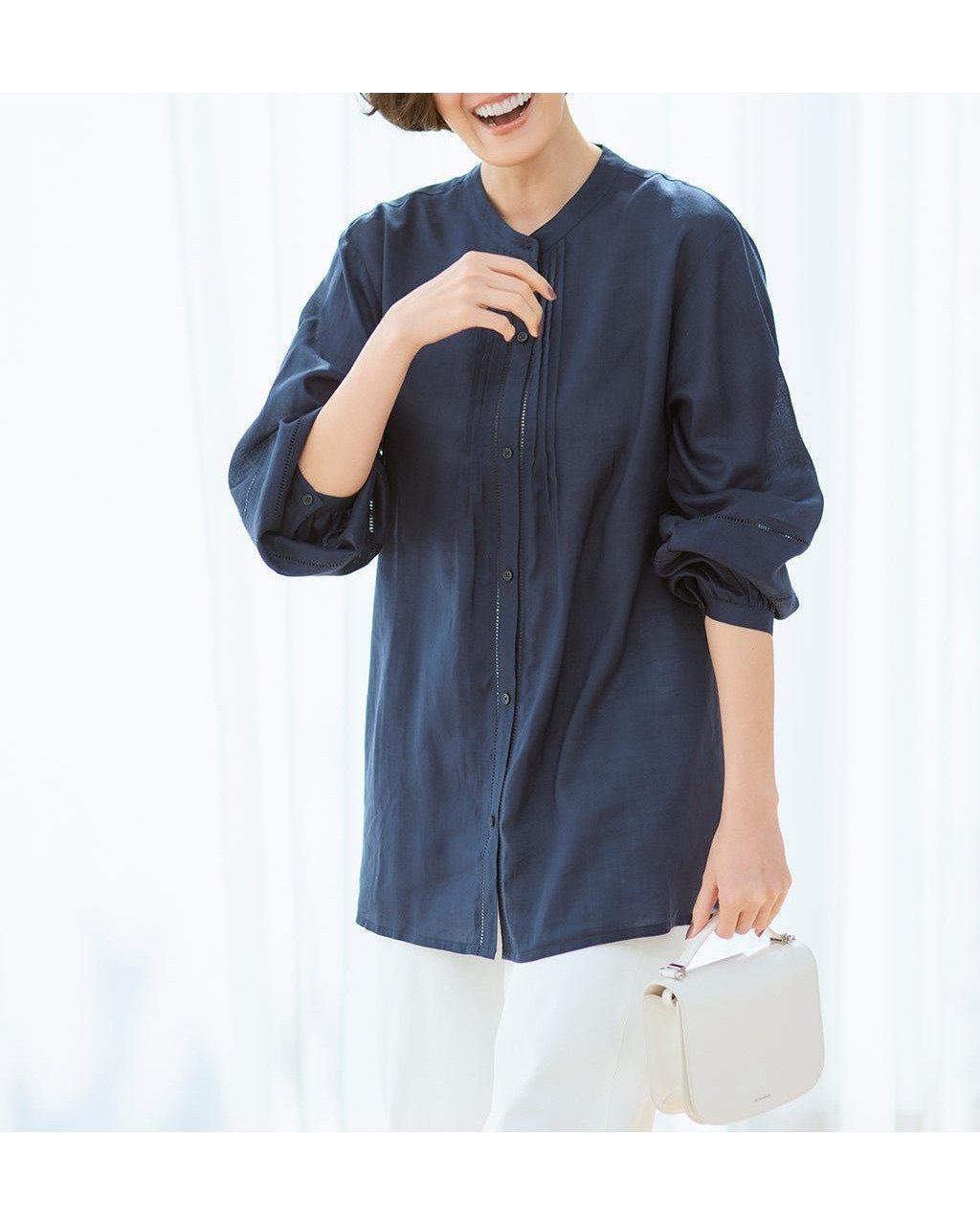 【ドゥクラッセ/DoCLASSE】のシアーラミー・ピンタックレースロングシャツ インテリア・キッズ・メンズ・レディースファッション・服の通販 founy(ファニー) 　ファッション　Fashion　レディースファッション　WOMEN　トップス・カットソー　Tops/Tshirt　シャツ/ブラウス　Shirts/Blouses　NEW・新作・新着・新入荷　New Arrivals　ドレープ　Drape　ネイビー|ID: prp329100004485527 ipo3291000000031619367