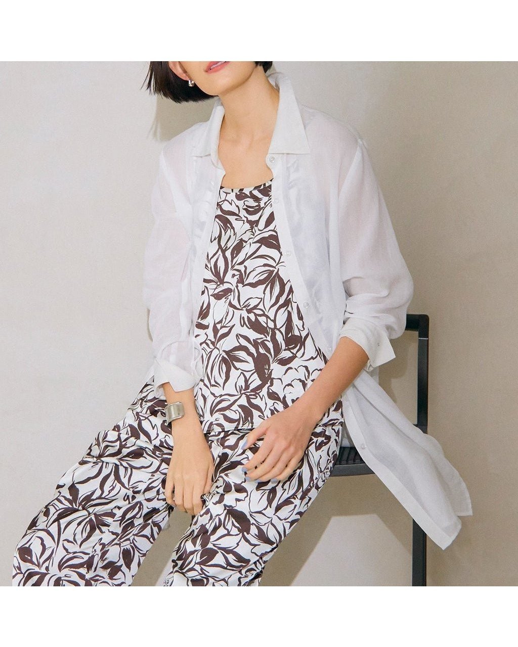 【ドゥクラッセ/DoCLASSE】のシアーラミー・ロングシャツ インテリア・キッズ・メンズ・レディースファッション・服の通販 founy(ファニー) 　ファッション　Fashion　レディースファッション　WOMEN　トップス・カットソー　Tops/Tshirt　シャツ/ブラウス　Shirts/Blouses　NEW・新作・新着・新入荷　New Arrivals　チュニック　Tunic　ドレープ　Drape　ロング　Long　ホワイト|ID: prp329100004485538 ipo3291000000031619429