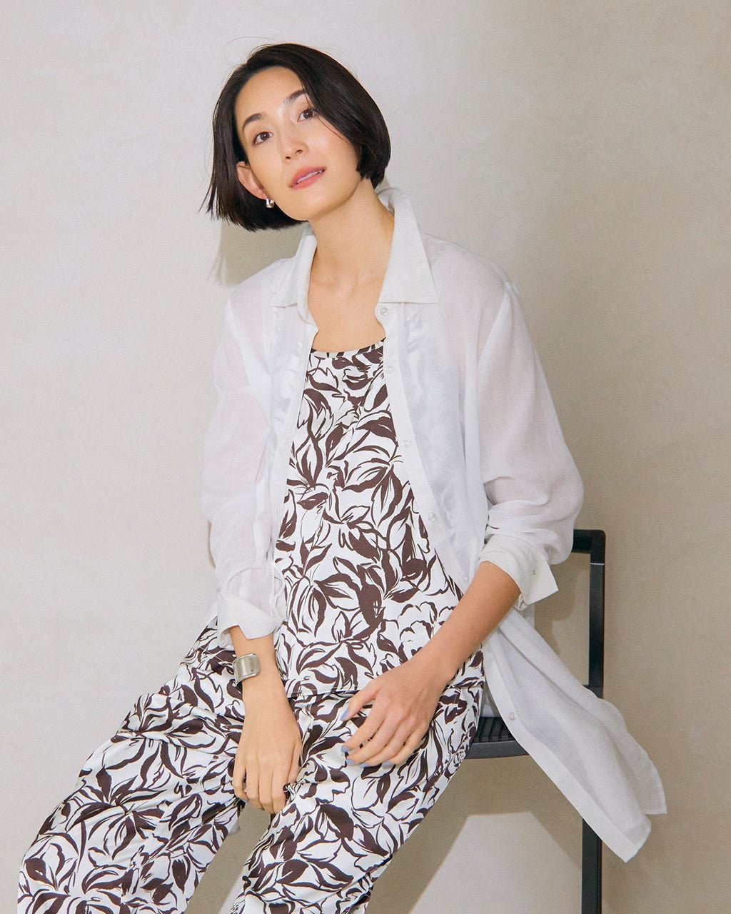 【ドゥクラッセ/DoCLASSE】のシアーラミー・ロングシャツ 人気、トレンドファッション・服の通販 founy(ファニー) 　ファッション　Fashion　レディースファッション　Fashion for Women　トップス・カットソー　Cut & Sew Tops　シャツ・ブラウス・オフィスカジュアル　Elegant Blouses & Button-Ups　インナー　Innerwear　チュニック　Tunic, Long Top　ロング　Long, Long-Length　人気　Popular, Best Seller　夏　Summer　無地　Plain, Solid Color　 other-1|ID: prp329100004485538 ipo3291000000033023682