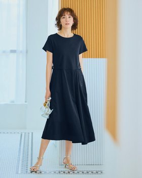 【ドゥクラッセ/DoCLASSE】の異素材コンビ・アシンメトリーワンピース 人気、トレンドファッション・服の通販 founy(ファニー) ファッション Fashion レディースファッション WOMEN ワンピース Dress NEW・新作・新着・新入荷 New Arrivals なめらか Smooth アシンメトリー Asymmetry カットソー Cut And Sew タフタ Taffeta フィット Fit フレア Flare リラックス Relax |ID:prp329100004485548