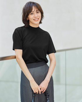【ドゥクラッセ/DoCLASSE】のシルキーポンチ・リブモックネックT 人気、トレンドファッション・服の通販 founy(ファニー) ファッション Fashion レディースファッション WOMEN トップス・カットソー Tops/Tshirt シャツ/ブラウス Shirts/Blouses ロング / Tシャツ T-Shirts カットソー Cut and Sewn なめらか Smooth インナー Inner カットソー Cut And Sew ハイネック High Neck フォルム Form 半袖 Short Sleeve 夏 Summer |ID:prp329100004485561