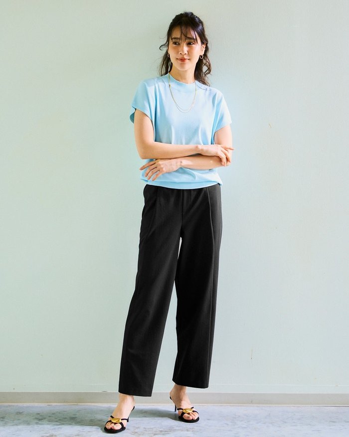 【ドゥクラッセ/DoCLASSE】のリネンタッチ・タックストレートパンツ63cm インテリア・キッズ・メンズ・レディースファッション・服の通販 founy(ファニー) https://founy.com/ ファッション Fashion レディースファッション Fashion for Women パンツ Pants & Trousers エレガント 上品 Elegant ストレート Straight, Straight Cut トレンド Trend, Trending Now リネン Linen, Linen Fabric |ID: prp329100004485578 ipo3291000000032687292