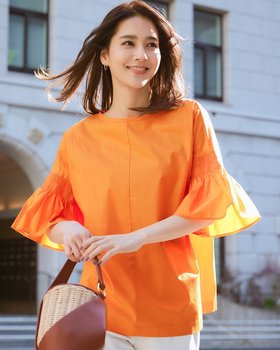 【ドゥクラッセ/DoCLASSE】のピュアコットン・スモッキングロングブラウス 人気、トレンドファッション・服の通販 founy(ファニー) ファッション Fashion レディースファッション WOMEN トップス・カットソー Tops/Tshirt シャツ/ブラウス Shirts/Blouses スモッキング Smocking デニム Denim フレア Flare |ID:prp329100004485583