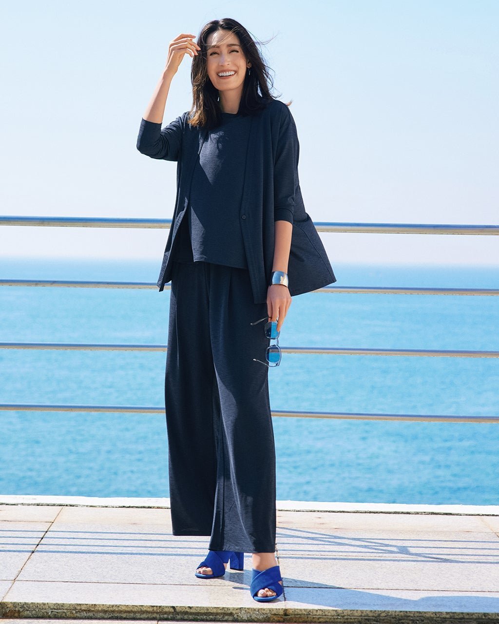 【ドゥクラッセ/DoCLASSE】のUVスラブ・ジェットセッターズ/セミワイド 68cm 人気、トレンドファッション・服の通販 founy(ファニー) 　ファッション　Fashion　レディースファッション　WOMEN　パンツ　Pants　カーディガン　Cardigan　セットアップ　Set Up　ドレープ　Drape　フレンチ　French　無地　Plain Color　リゾート　Resort　ワイド　Wide　おすすめ　Recommend　旅行　Travel　エレガント 上品　Elegant　 other-1|ID: prp329100004487219 ipo3291000000031810514