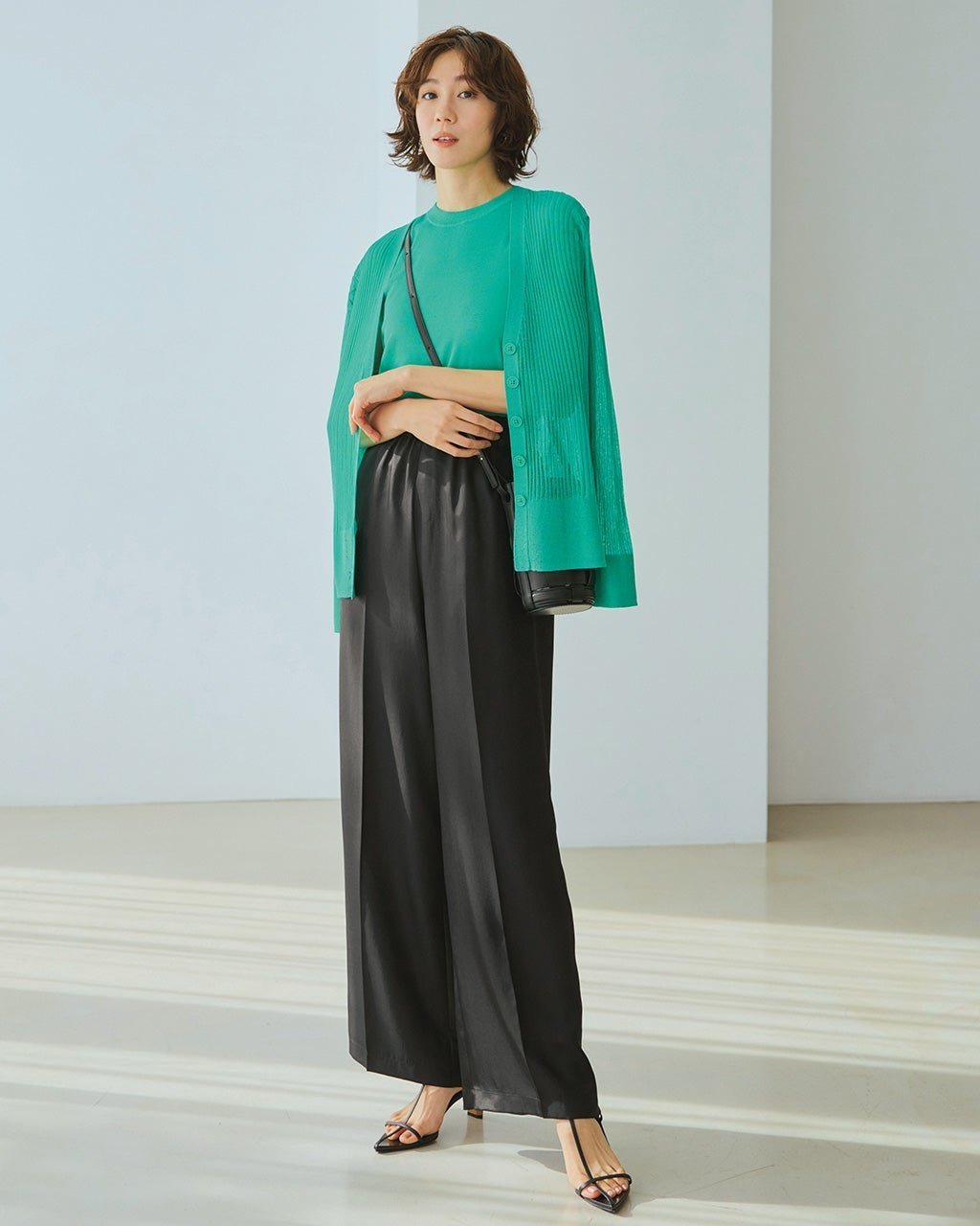 【ドゥクラッセ/DoCLASSE】のシルキーツイル・ギャザーワイドパンツ/75cm 人気、トレンドファッション・服の通販 founy(ファニー) ファッション Fashion レディースファッション Fashion for Women パンツ Pants & Trousers オケージョン Occasion Wear シルク Silk, 100% Silk チェック Check, Plaid, Tartan ベスト Vest, Waistcoat リュクス Luxury, Elegant, High-End, Chic おすすめ Recommended / Our Picks 夏 Summer other-1|ID: prp329100004487220 ipo3291000000035894357