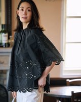 【ドゥクラッセ/DoCLASSE】のカットワークレース・サックブラウス 人気、トレンドファッション・服の通販 founy(ファニー) ファッション Fashion レディースファッション Ladies' Fashion Online トップス・カットソー Tops/Tshirt シャツ/ブラウス Shirts/Blouses ギャザー Gather |ID:prp329100004487232
