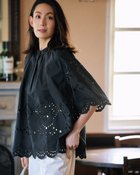 【ドゥクラッセ/DoCLASSE】のカットワークレース・サックブラウス 人気、トレンドファッション・服の通販 founy(ファニー) ファッション Fashion レディースファッション Ladies' Fashion Online トップス・カットソー Tops/Tshirt シャツ/ブラウス Shirts/Blouses ギャザー Gather thumbnail ブラック|ID: prp329100004487232 ipo3291000000032604395