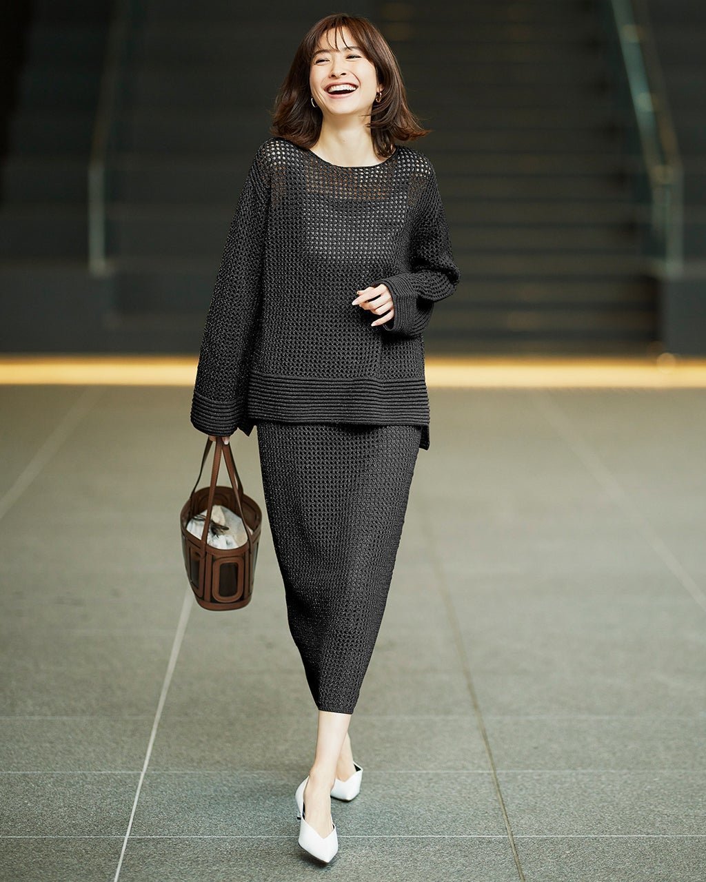 【ドゥクラッセ/DoCLASSE】のラメ糸メッシュニット・ストレートスカート 人気、トレンドファッション・服の通販 founy(ファニー) 　ファッション　Fashion　レディースファッション　WOMEN　セットアップ　Setup　スカート　Skirt　おすすめ　Recommend　ストレート　Straight　セットアップ　Set Up　メッシュ　Mesh　夏　Summer　 other-1|ID: prp329100004487254 ipo3291000000031634111
