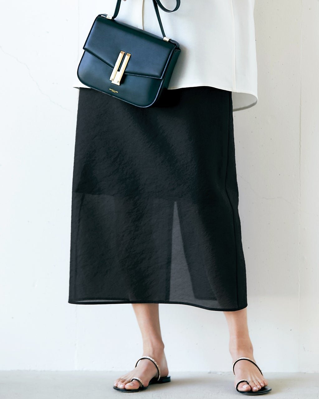 【ドゥクラッセ/DoCLASSE】のオクタシアークロス・スリットスカート 人気、トレンドファッション・服の通販 founy(ファニー) 　ファッション　Fashion　レディースファッション　Fashion for Women　スカート　Skirts　新作・新入荷　New Arrivals / New In　シアー　Sheer, See-Through　シルク　Silk, 100% Silk　シンプル　Simple, Minimal　ペチコート　Petticoat, Underskirt　リュクス　Luxury, Elegant, High-End, Chic　レギンス　Leggings, Stretch Pants　吸水　Absorbent, Quick-Dry　夏　Summer　 other-1|ID: prp329100004493605 ipo3291000000032126494