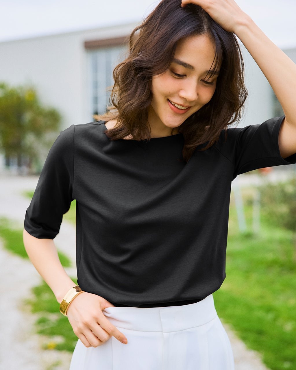 【ドゥクラッセ/DoCLASSE】のボートネック・5分袖/スーピマ・ドゥクラッセTシャツ インテリア・キッズ・メンズ・レディースファッション・服の通販 founy(ファニー) 　ファッション　Fashion　レディースファッション　WOMEN　トップス・カットソー　Tops/Tshirt　シャツ/ブラウス　Shirts/Blouses　ロング / Tシャツ　T-Shirts　カットソー　Cut and Sewn　インナー　Inner　カシミヤ　Cashmere　カットソー　Cut And Sew　シンプル　Simple　ジャケット　Jacket　ダブル　Double　デニム　Denim　定番　Standard　なめらか　Smooth　人気　Popularity　パール　Pearl　フロント　Front　ベーシック　Basic　半袖　Short Sleeve　NEW・新作・新着・新入荷　New Arrivals　おすすめ　Recommend　夏　Summer　エレガント 上品　Elegant　ビジネス 仕事 通勤　Business　ブラック|ID: prp329100004522376 ipo3291000000031989294