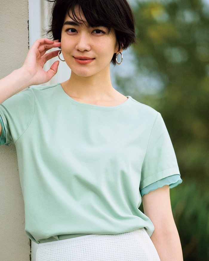 【ドゥクラッセ/DoCLASSE】のシアー二重袖/スーピマ・ドゥクラッセTシャツ インテリア・キッズ・メンズ・レディースファッション・服の通販 founy(ファニー) https://founy.com/ ファッション Fashion レディースファッション Fashion for Women トップス・カットソー Cut & Sew Tops シャツ・ブラウス・オフィスカジュアル Elegant Blouses & Button-Ups ロングTシャツ・Tシャツ Longline T-Shirts & Tees カットソー・ベーシックTシャツ Cut-and-Sewn Tops / Stretch Tees & Basics アンダー Underwear Essentials インナー Innerwear カットソー Cut and Sewn Top シアー Sheer, See-Through シンプル Simple, Minimal ジャケット Jacket, Outerwear ダブル Double, Double-Breasted デニム Denim, Jeans Material 定番 Standard, Basic Item なめらか Smooth, Silky Texture パール Pearl, Pearl Accent フロント Front, Front Design ベーシック Basic, Essential 半袖 Short Sleeve, Half Sleeve おすすめ Recommended / Our Picks 夏 Summer ビジネス 仕事 通勤 Business / Work / Commuting |ID: prp329100004522382 ipo3291000000032426753