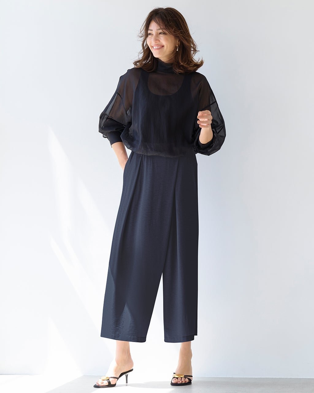 【ドゥクラッセ/DoCLASSE】のUVスラブ・ラップパンツ インテリア・キッズ・メンズ・レディースファッション・服の通販 founy(ファニー) 　ファッション　Fashion　レディースファッション　WOMEN　パンツ　Pants　NEW・新作・新着・新入荷　New Arrivals　カットソー　Cut And Sew　ドレープ　Drape　フェミニン　Feminine　ラップ　Wrap　ワイド　Wide　夏　Summer　ネイビー|ID: prp329100004522386 ipo3291000000031989382
