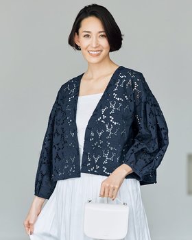 【ドゥクラッセ/DoCLASSE】 総カットワークレース・パフ袖ジャケット人気、トレンドファッション・服の通販 founy(ファニー) ファッション Fashion レディースファッション Fashion for Women アウター Coat / Outerwear Collection レディースジャケット・軽アウター Jackets ジャケット Jacket, Outerwear パーティ Party, Party Style フロント Front, Front Design ボタニカル Botanical, Floral Pattern レース Lace, Lace Fabric 人気 Popular, Best Seller |ID:prp329100004524170