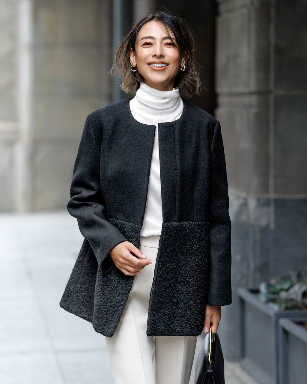 【ドゥクラッセ/DoCLASSE】のウール&ボア・切替ノーカラーコート インテリア・キッズ・メンズ・レディースファッション・服の通販 founy(ファニー) 　ファッション　Fashion　レディースファッション　WOMEN　アウター　Coat Outerwear　コート　Coats　ジャケット　Jackets　なめらか　Smooth　インナー　Inner　シンプル　Simple　ジャケット　Jacket　タートル　Turtle　ミドル　Middle　メルトン　Melton　切替　Switching　ブラック|ID: prp329100004524210 ipo3291000000032002377