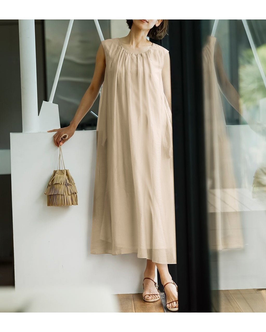 【ドゥクラッセ/DoCLASSE】のシアーレイヤード・ワンピース インテリア・キッズ・メンズ・レディースファッション・服の通販 founy(ファニー) 　ファッション　Fashion　レディースファッション　WOMEN　ワンピース　Dress　NEW・新作・新着・新入荷　New Arrivals　インナー　Inner　カットソー　Cut And Sew　ギャザー　Gather　シアー　Sheer　ドレープ　Drape　ノースリーブ　No Sleeve　ポケット　Pocket　ワンポイント　One Point　エレガント 上品　Elegant　夏　Summer　ストーン|ID: prp329100004571967 ipo3291000000032352465