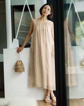 【ドゥクラッセ/DoCLASSE】のシアーレイヤード・ワンピース 人気、トレンドファッション・服の通販 founy(ファニー) ファッション Fashion レディースファッション Fashion for Women ワンピース Dresses インナー Innerwear カットソー Cut and Sewn Top ギャザー Gathered, Ruffled シアー Sheer, See-Through ドレープ Drape, Draping Fabric ノースリーブ Sleeveless, No-Sleeve ポケット Pocket, Pocket Detail ワンポイント One Point, Statement Accent エレガント 上品 Elegant 夏 Summer |ID:prp329100004571967
