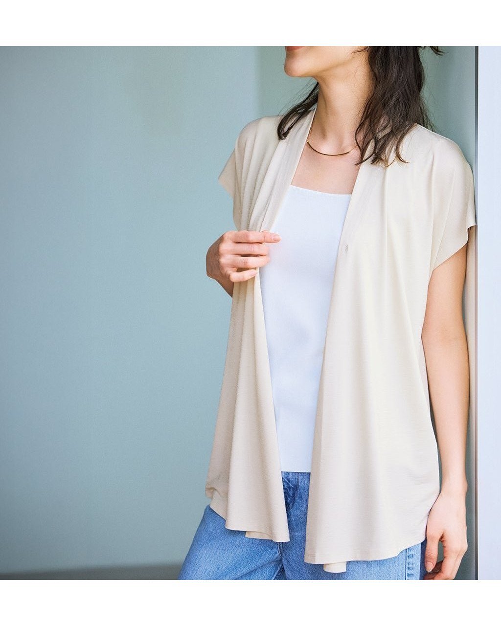 【ドゥクラッセ/DoCLASSE】のUVスラブ・フレンチ袖2WAYジレ 人気、トレンドファッション・服の通販 founy(ファニー) 　ファッション　Fashion　レディースファッション　WOMEN　アウター　Coat Outerwear　トップス・カットソー　Tops/Tshirt　シャツ/ブラウス　Shirts/Blouses　ロング / Tシャツ　T-Shirts　ベスト/ジレ　Gilets/Vests　カットソー　Cut and Sewn　NEW・新作・新着・新入荷　New Arrivals　カットソー　Cut And Sew　ドレープ　Drape　フレンチ　French　人気　Popularity　夏　Summer　旅行　Travel　 other-1|ID: prp329100004571968 ipo3291000000032352469