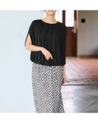 【ドゥクラッセ/DoCLASSE】のUVスラブ・ギャザーブラウジングトップス ブラック|ID:prp329100004571969