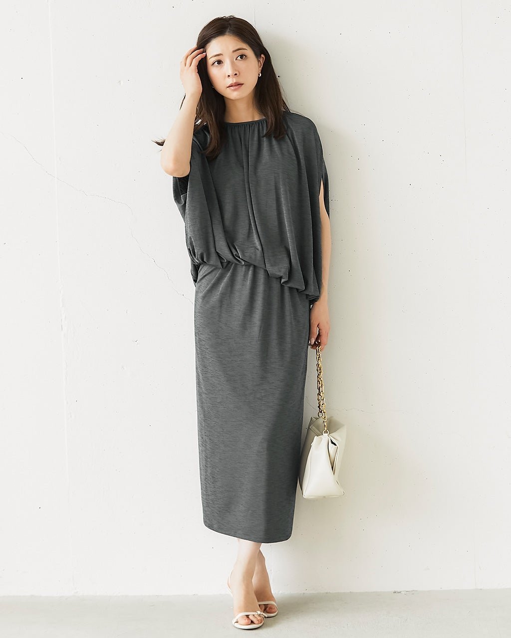 【ドゥクラッセ/DoCLASSE】のUVスラブ・ナロースカート インテリア・キッズ・メンズ・レディースファッション・服の通販 founy(ファニー) 　ファッション　Fashion　レディースファッション　Fashion for Women　スカート　Skirts　カットソー　Cut and Sewn Top　プリント　Print, Printed Pattern　人気　Popular, Best Seller　夏　Summer　旅行　Travel　無地　Plain, Solid Color　カーキグレー|ID: prp329100004571996 ipo3291000000035894564