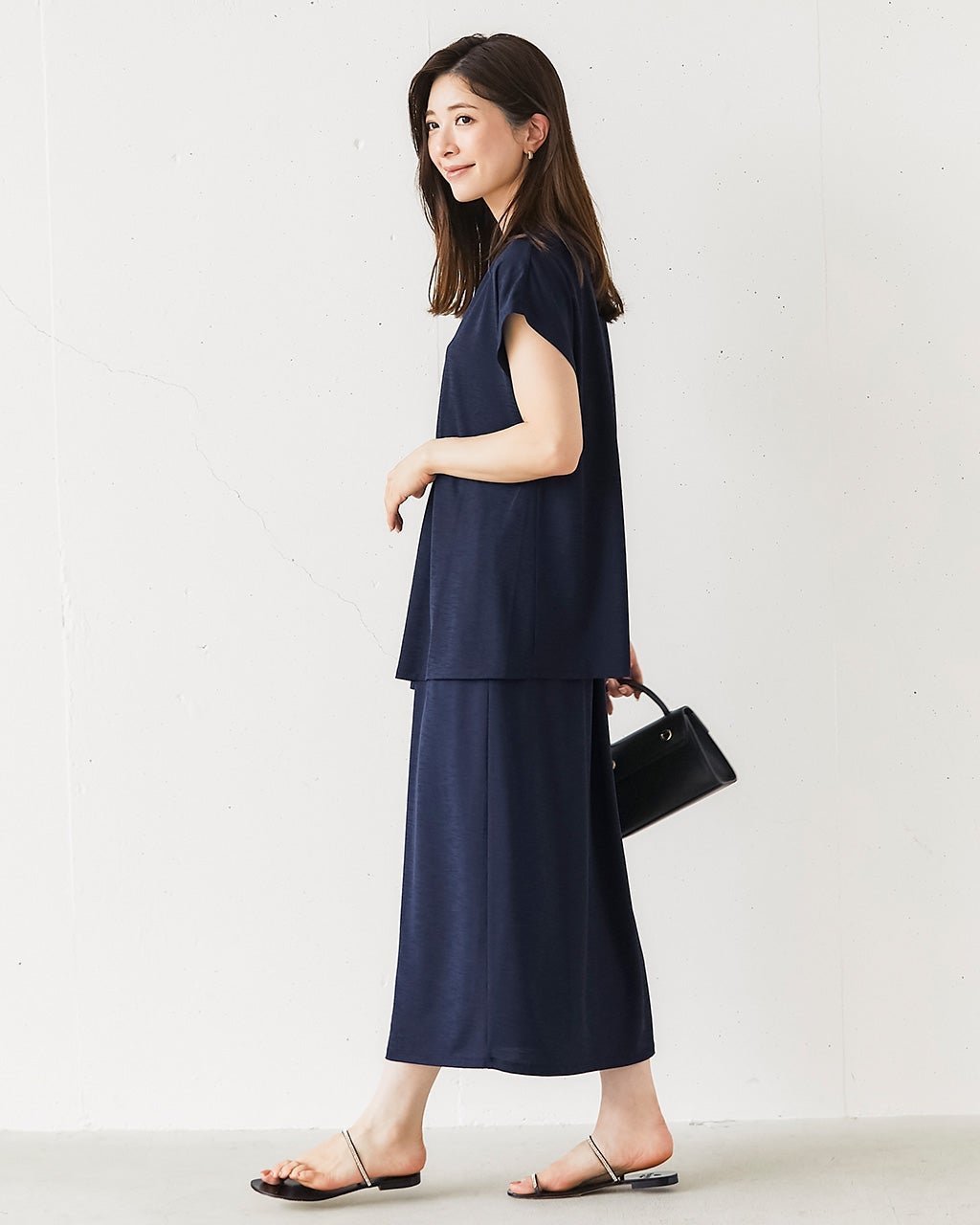 【ドゥクラッセ/DoCLASSE】のUVスラブ・ナロースカート インテリア・キッズ・メンズ・レディースファッション・服の通販 founy(ファニー) 　ファッション　Fashion　レディースファッション　Fashion for Women　スカート　Skirts　カットソー　Cut and Sewn Top　プリント　Print, Printed Pattern　人気　Popular, Best Seller　夏　Summer　旅行　Travel　無地　Plain, Solid Color　ネイビー|ID: prp329100004571996 ipo3291000000035894571