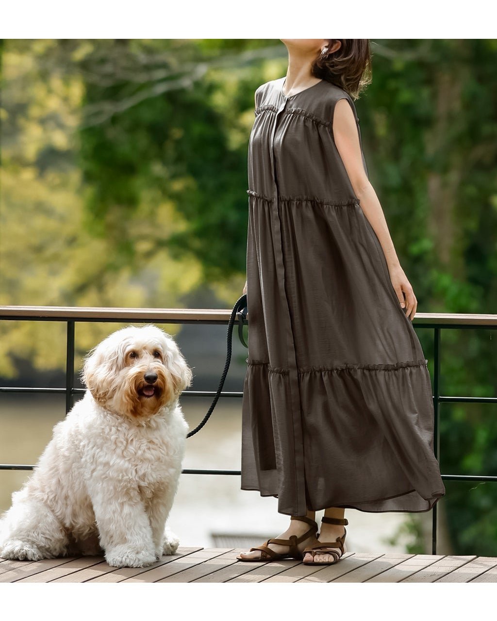 【ドゥクラッセ/DoCLASSE】のシアーエンボス・ティアードドレス インテリア・キッズ・メンズ・レディースファッション・服の通販 founy(ファニー) 　ファッション　Fashion　レディースファッション　WOMEN　ワンピース　Dress　ドレス　Party Dresses　NEW・新作・新着・新入荷　New Arrivals　シアー　Sheer　ドレス　Dress　ロマンティック　Romantic　ブラウン|ID: prp329100004571999 ipo3291000000032352712